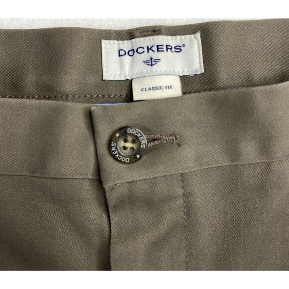 Dockers Men's Khaki Pants 40x34 Classic Fit Brown Cotton Spandex Straight Leg - Picture 3 of 5